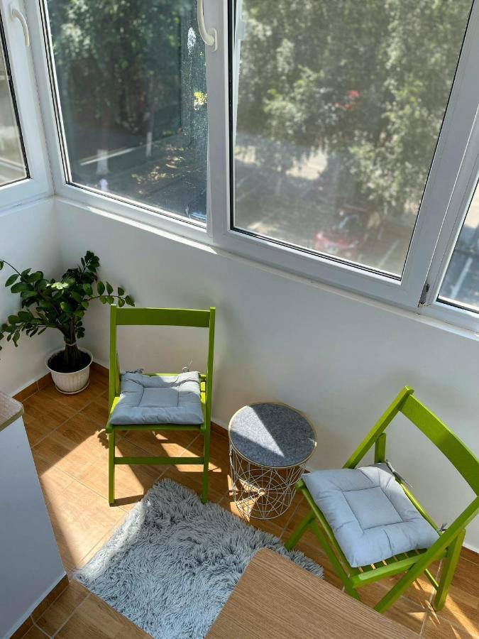 Carla'S Apartament Oradea Exterior foto